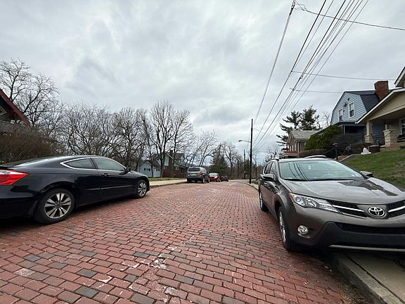 4th image of 1307 Rutherford Ave
