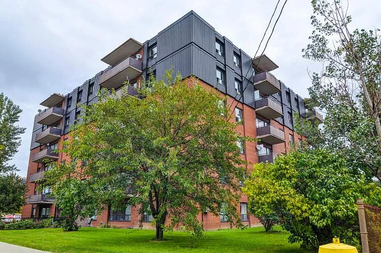 Building Photo - 1555 Birchmount Rd