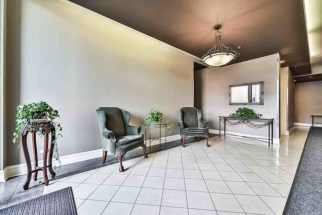 2nd image of 3111 W Lawrence Ave #A402