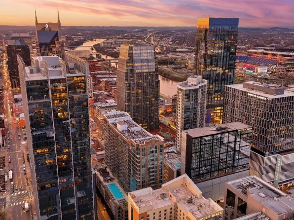 301 Demonbreun St Unit 1513, Nashville, TN 37201
