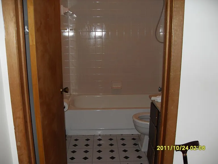 5058 Hibbs Dr — Photo 8