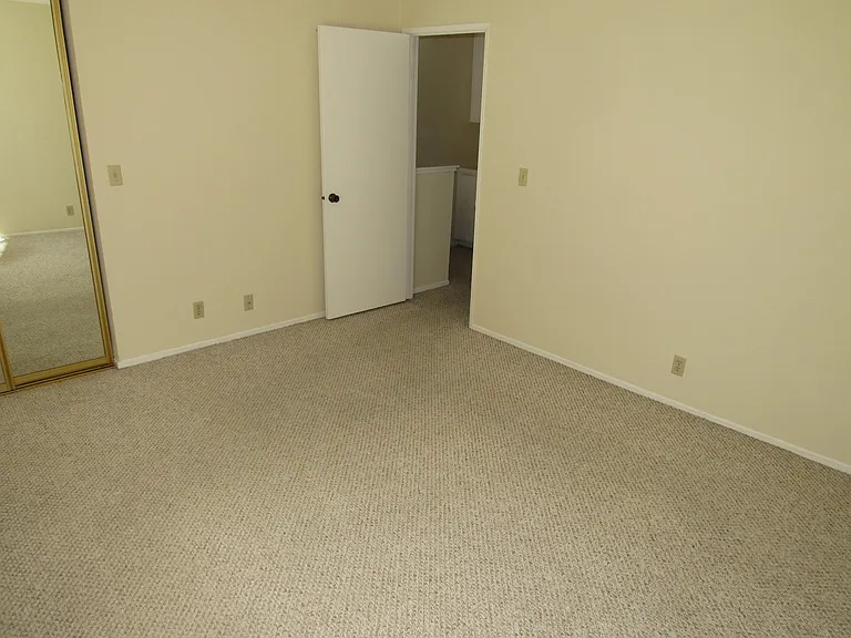 34765 Hemet Cmn — Photo 17