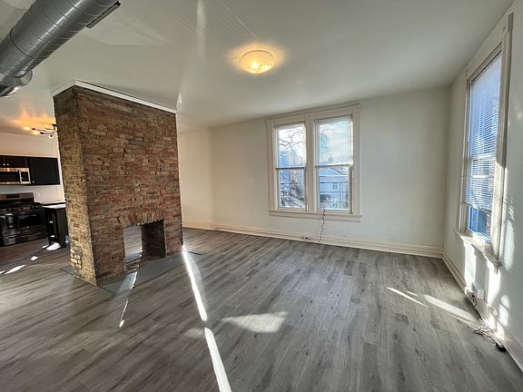 3rd image of 4138 Langland St #4