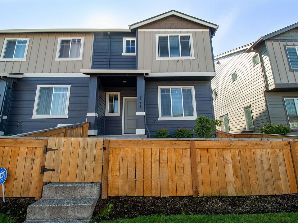 1st image of 11751 NE 22nd Way