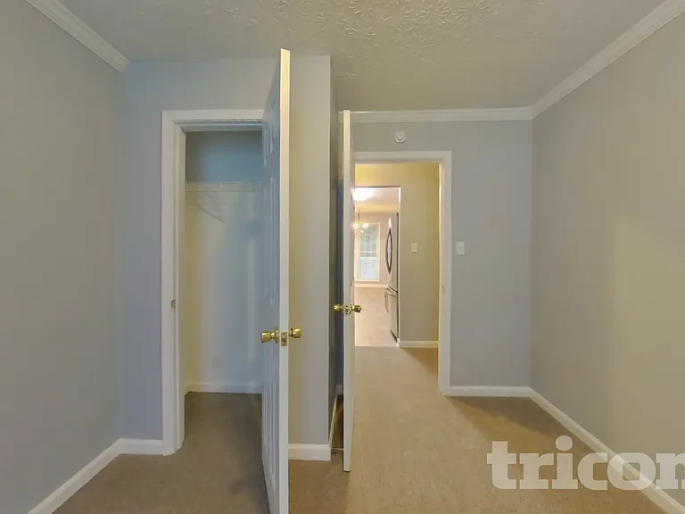 137 Poplar Way — Photo 11