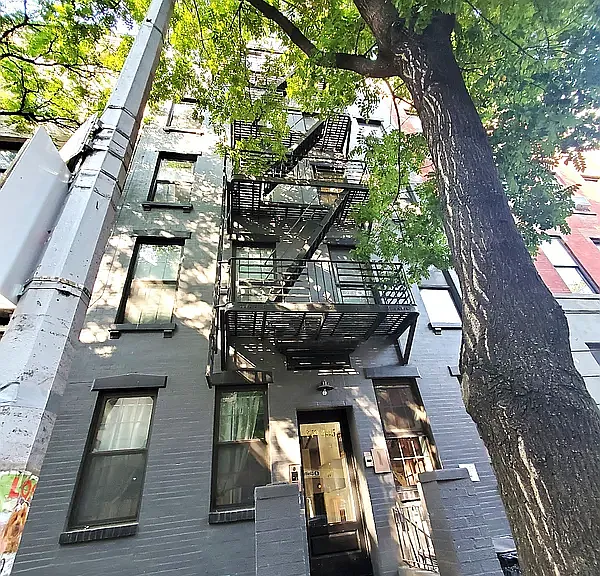 405 E 78th St #2C — Photo 14