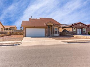 1012 Chris Forbes, Socorro, TX 79927