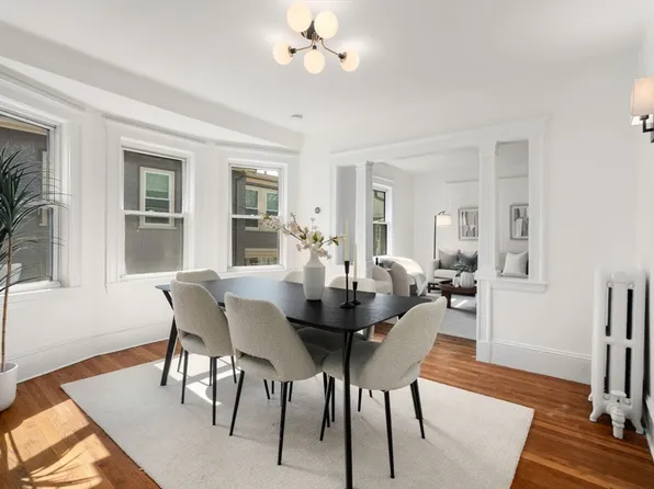 39 Bond St #39, Somerville, MA 02145