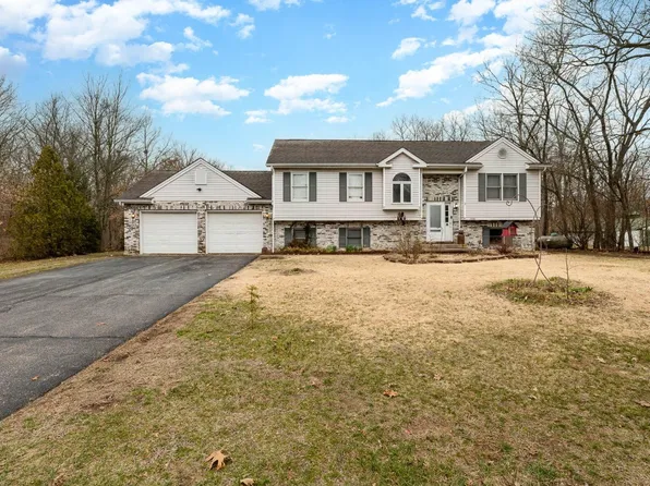 10950 N Makeever Dr, Demotte, IN 46310