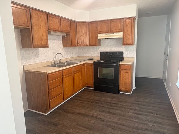 4th image of 1632 N Exeter Ave