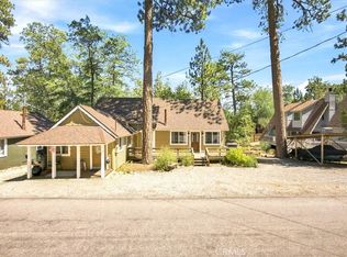 683 Sunset Ln, Sugarloaf, CA 92386