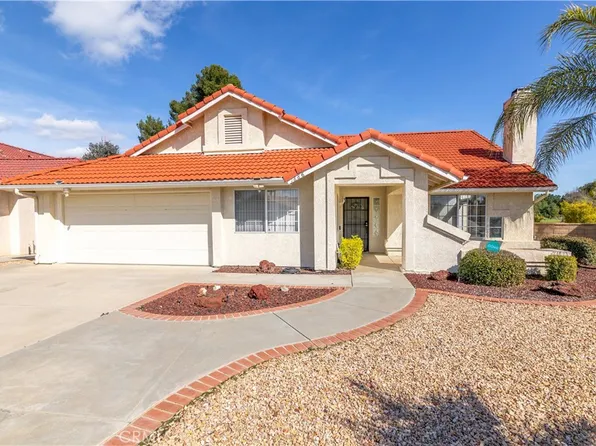 1886 Ash Tree Ln, Hemet, CA 92545