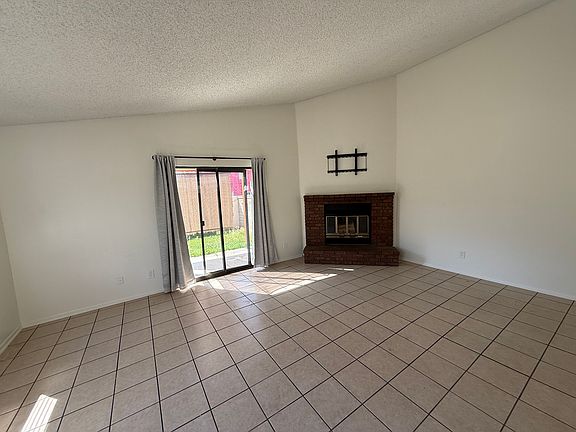 3rd image of 309 N San Dimas Canyon Rd