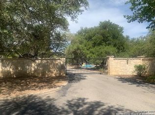 106 Lowman Ln, New Braunfels, TX 78132
