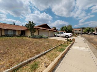 3040 Havasu Ct, Highland, CA 92346