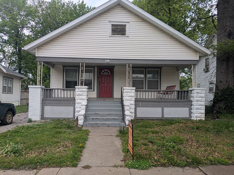1st image of 119 E Carlton St