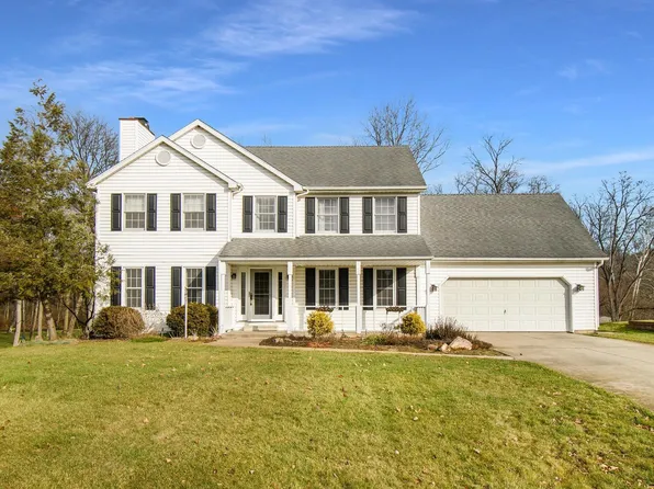 58712 Fawn River Ct, Elkhart, IN 46516
