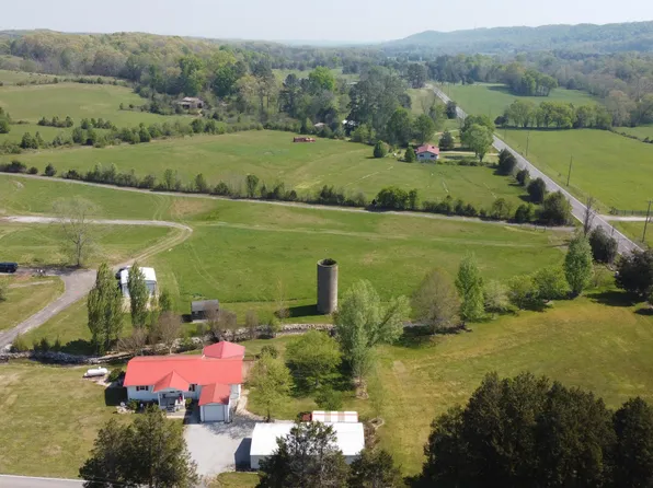 110 Mans Hollow Rd, Kingston, TN 37763