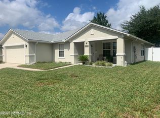 11477 Brian Lakes Dr N, Jacksonville, FL 32221