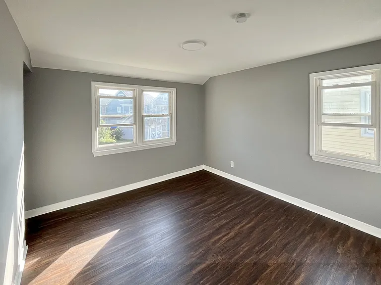 768 Taunton Pl — Photo 7