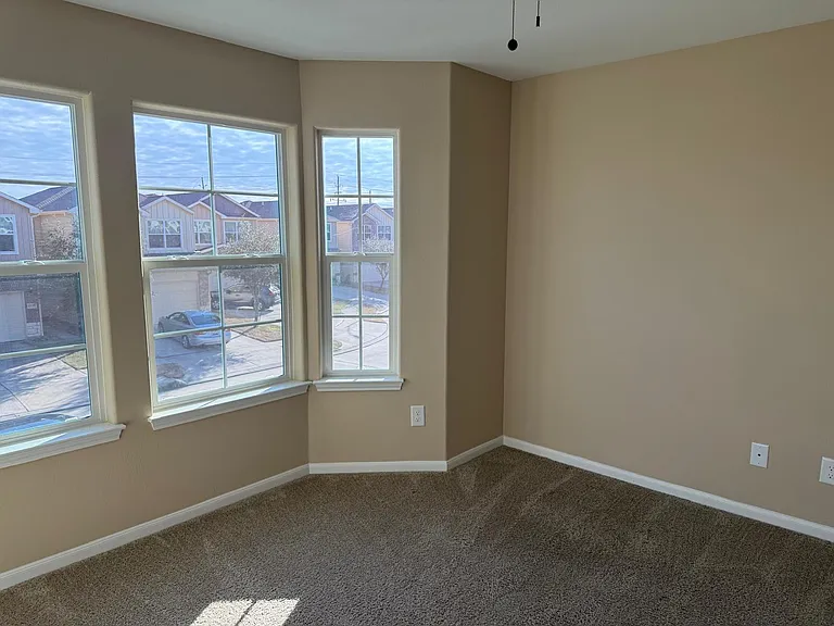 17134 Wilthorne Gardens Ct — Photo 14