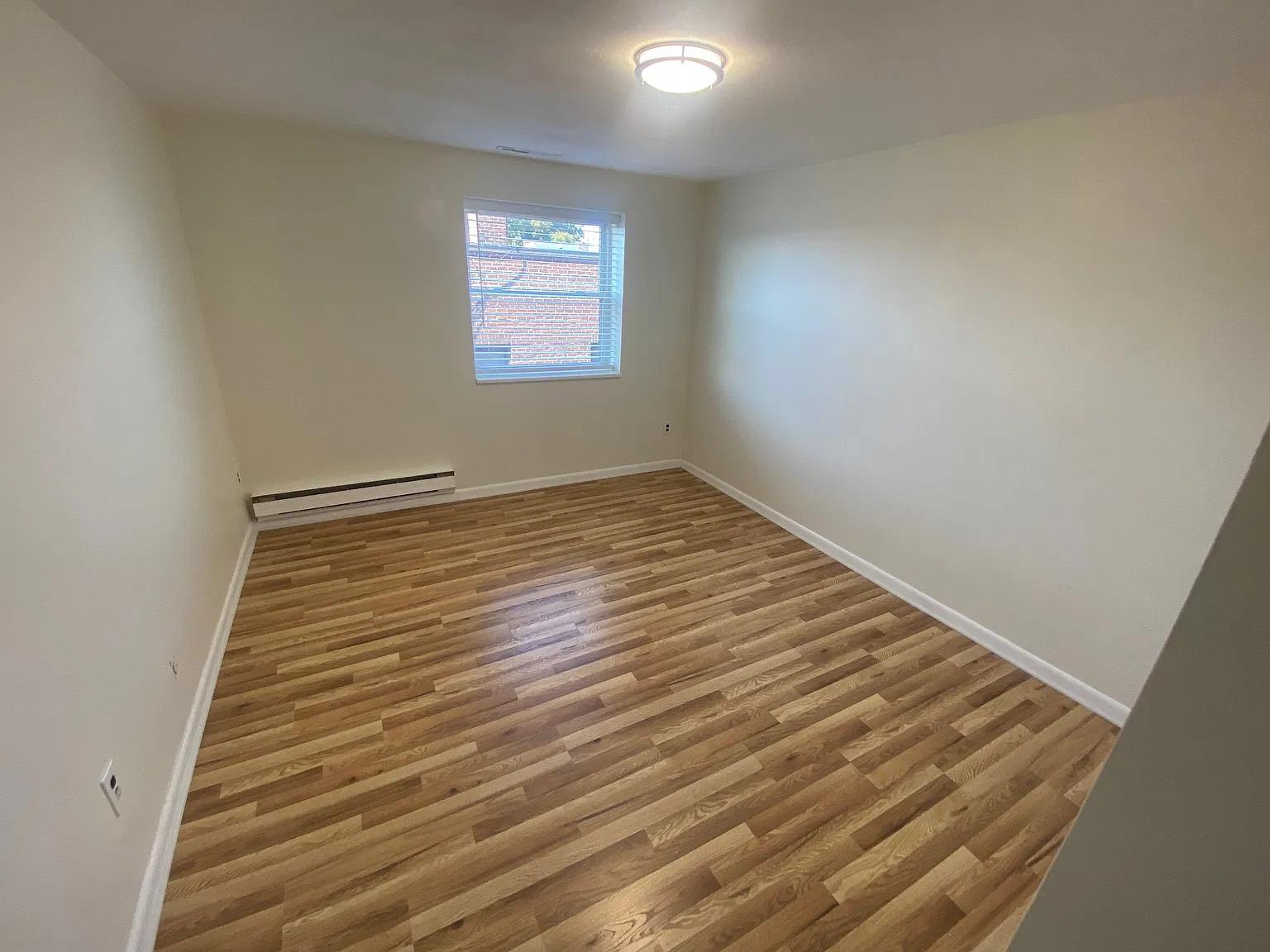 1 bed, $2,550 — Photo 3
