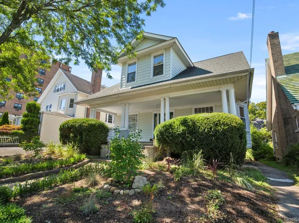 39 Bayley Avenue, Yonkers, NY 10705