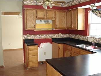 5th image of 2638 Imperial Way Dr