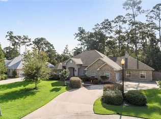 102 Woodstone Dr, Mandeville, LA 70471