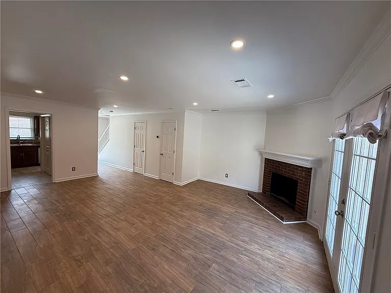 2910 Webb Bridge Rd — Photo 5