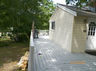 29 Winthrop Rd, Plymouth, MA 02360