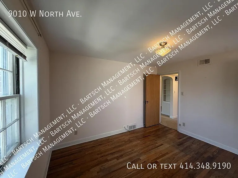 9010 W North Ave — Photo 8