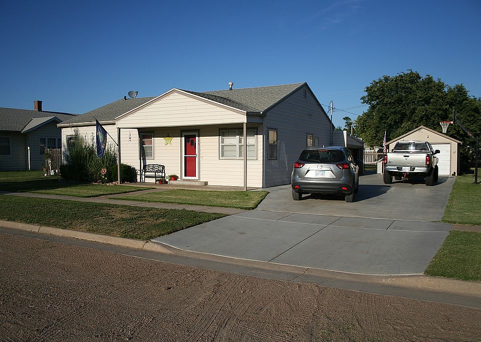 215 N 4th St, Otis, KS 67565 Zillow