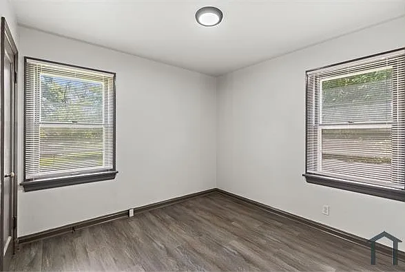 5 Belleville Ct — Photo 9