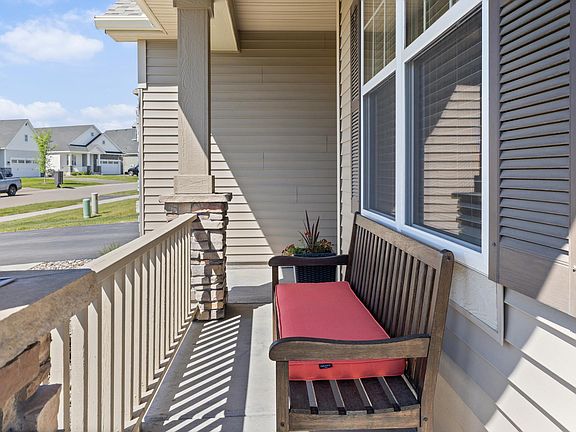 5th image of 6099 Idsen Ln S