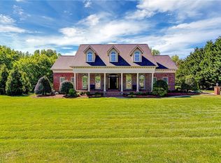 8513 Merriman Farm Rd, Oak Ridge, NC 27310