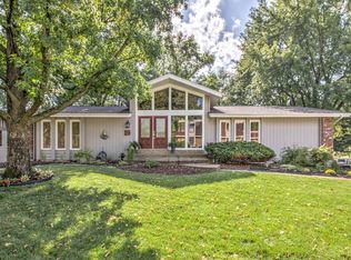 19 Normandy Dr, Lake Saint Louis, MO 63367