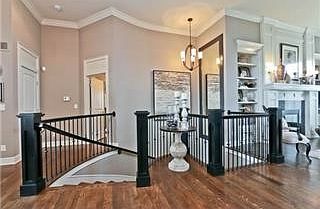 4th image of 1728 NE Lashbrook Dr