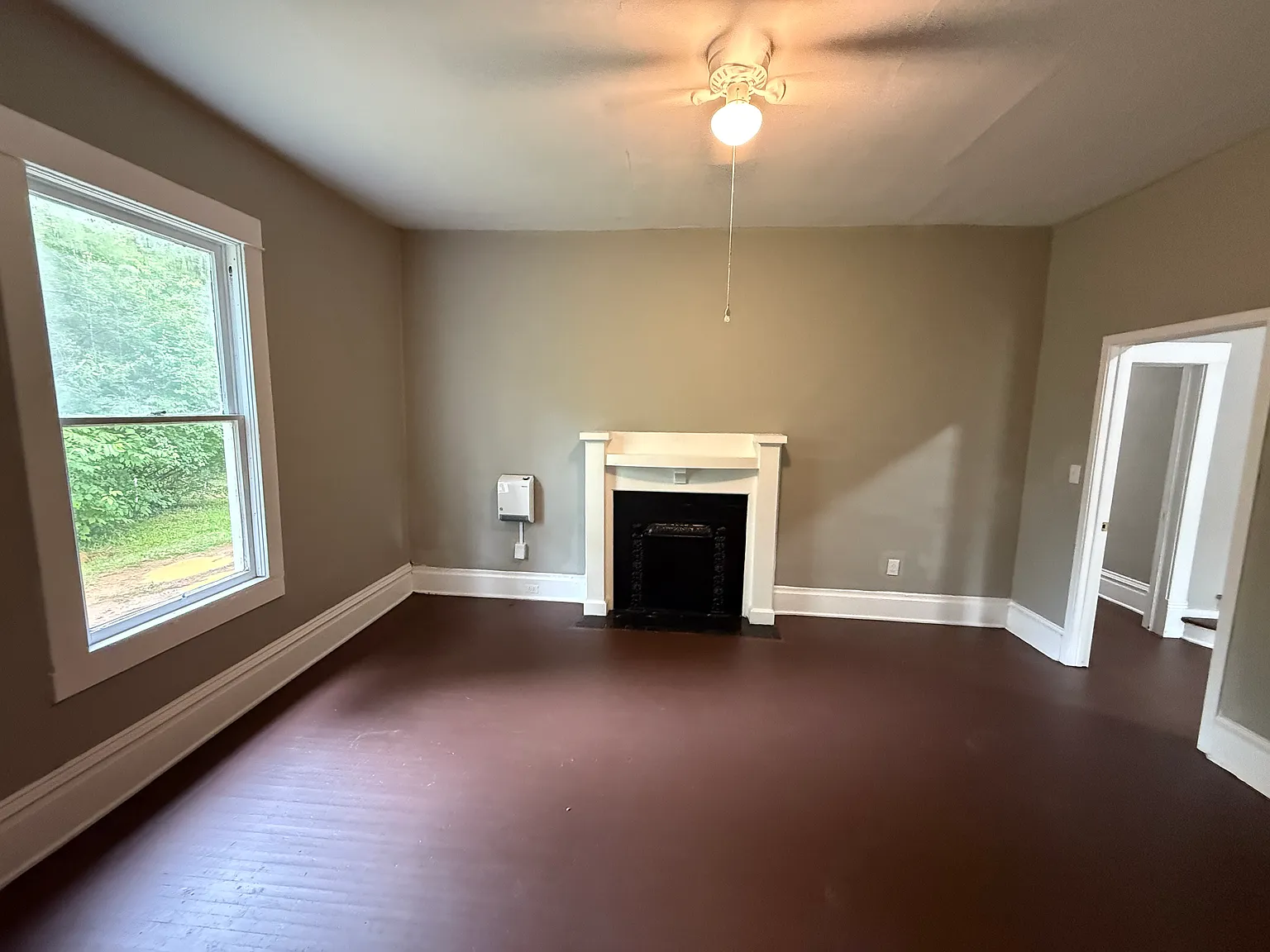 3 bed, 2093 sqft, $1,150 — Photo 4