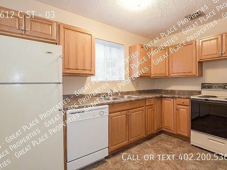 1612 C St #3 — Photo 7