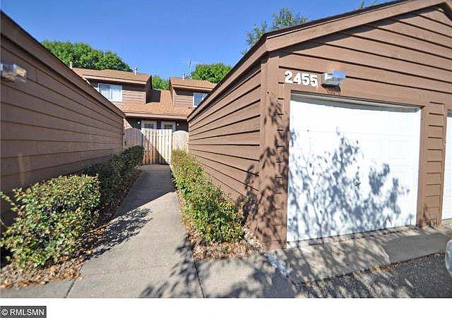 1st image of 2455 Crestwood Dr #1