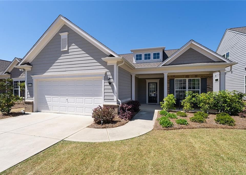1st image of 104 Wood Hollow Dr
