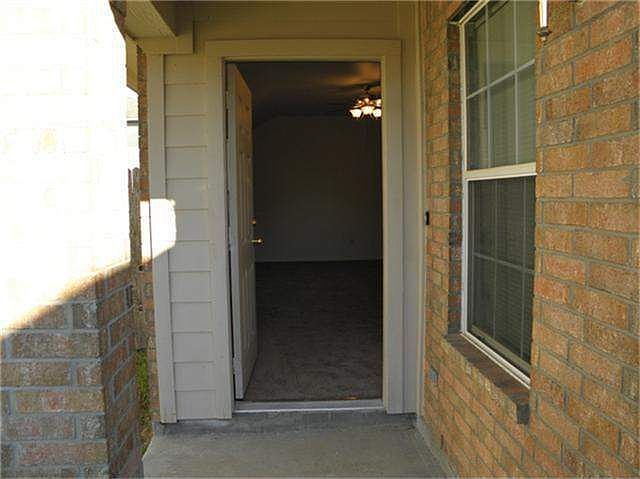 2nd image of 19722 Twisted Creek Dr