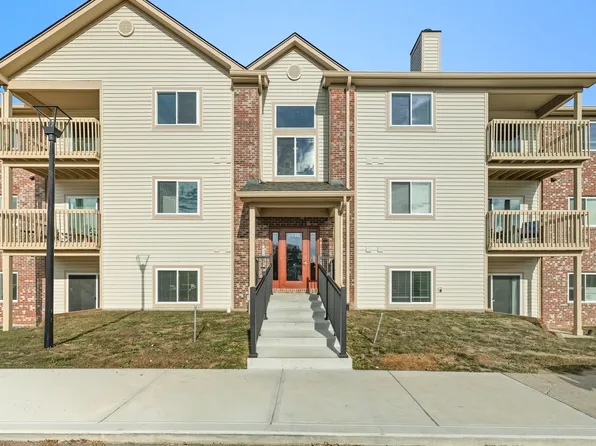 12515 Timber Creek Dr Unit 8, Carmel, IN 46032