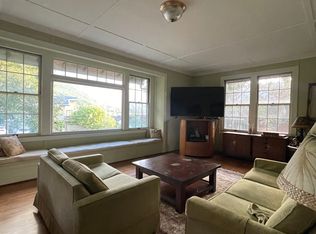 2117 Kakela Pl, Honolulu, HI 96822