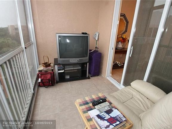 2nd image of 7725 Yardley Dr APT 415