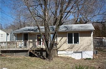 1st image of 2413 Beach Dr