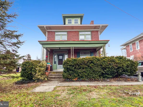 804 N Reading Ave, New Berlinville, PA 19545