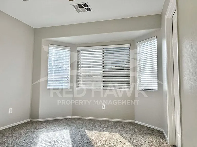 2701 E Bagdad Rd — Photo 11