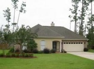 73677 Diamondhead Dr N, Diamondhead, MS 39525
